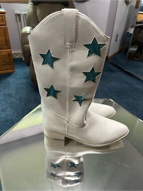 White Cowboy Boots with Teal Star Insets